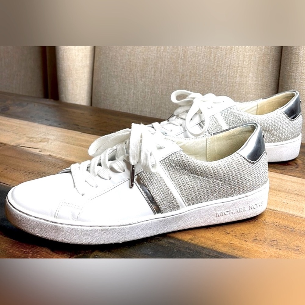 MICHAEL Michael Kors Leather/Fabric Lace-Up Sneakers 8.5